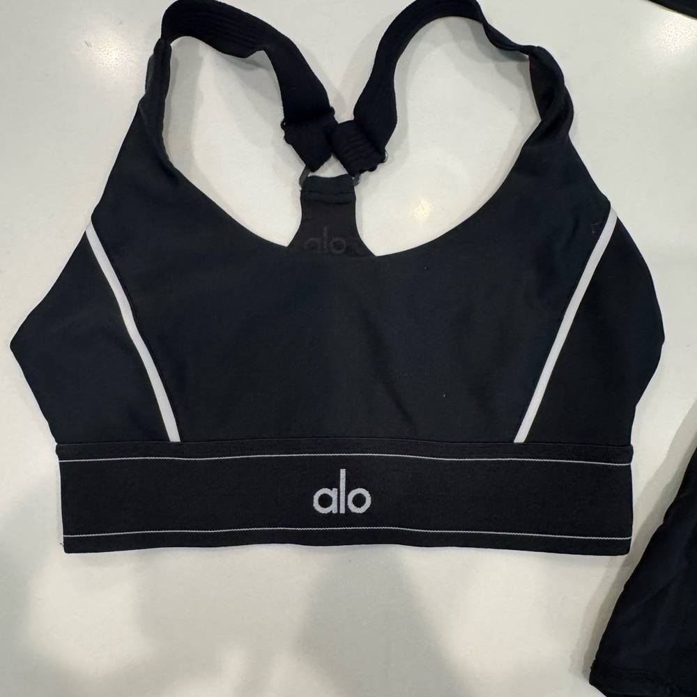 ALO Yoga Black Airlift Suit Up Sports Bra